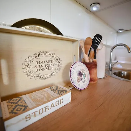 샬레 Reset 즐라티보